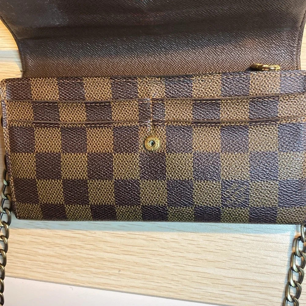 Louis Vuitton Vintage Damier Ebene Canvas Sarah Wallet EUC